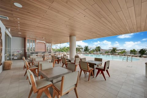 Condo in Miami, Florida, 2 bedrooms  № 1729212 - photo 24