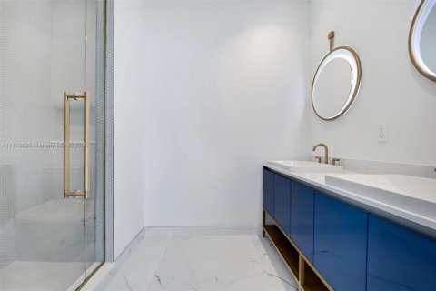 Condo in Miami, Florida, 2 bedrooms  № 1729212 - photo 28