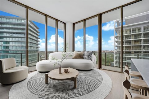 Condo in Miami, Florida, 2 bedrooms  № 1729212 - photo 4