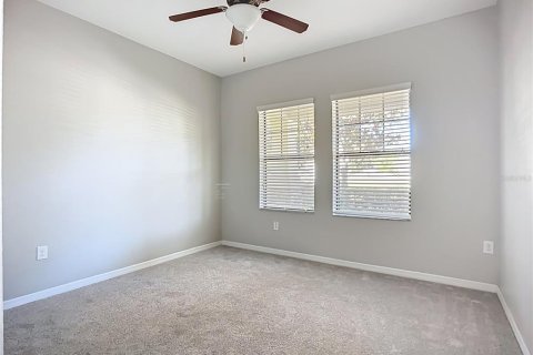 House in Riverview, Florida 5 bedrooms, 309.18 sq.m. № 1843012 - photo 28