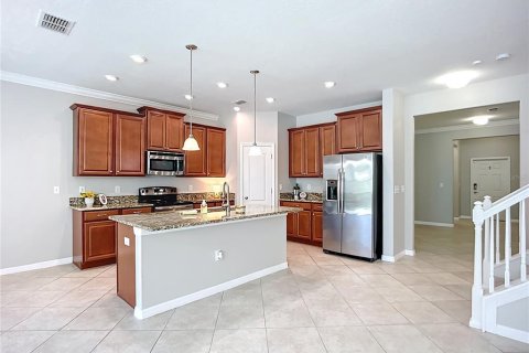 House in Riverview, Florida 5 bedrooms, 309.18 sq.m. № 1843012 - photo 14