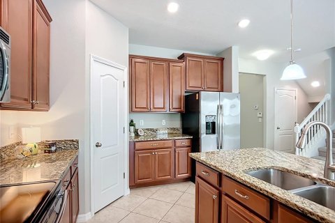House in Riverview, Florida 5 bedrooms, 309.18 sq.m. № 1843012 - photo 18