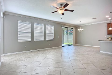 House in Riverview, Florida 5 bedrooms, 309.18 sq.m. № 1843012 - photo 8