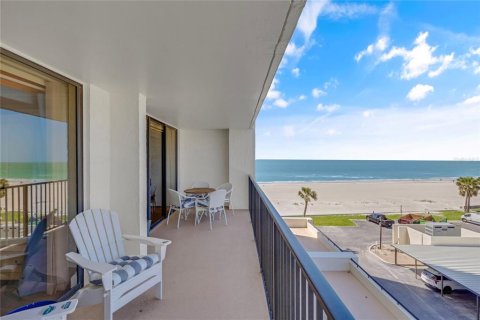 Condo in Clearwater, Florida, 2 bedrooms  № 1630081 - photo 13