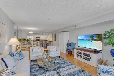 Condo in Clearwater, Florida, 2 bedrooms  № 1630081 - photo 10