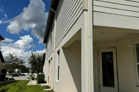 Townhouse in Tampa, Florida 3 bedrooms, 172.8 sq.m. № 2384114 - photo 29