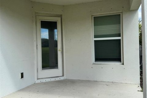 Townhouse in Tampa, Florida 3 bedrooms, 172.8 sq.m. № 2384114 - photo 28