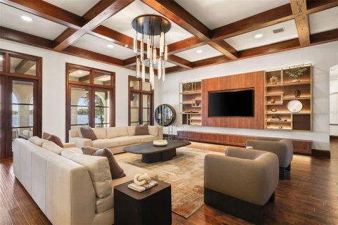 House in Winter Park, Florida 4 bedrooms, 438.96 sq.m. № 2438243 - photo 3