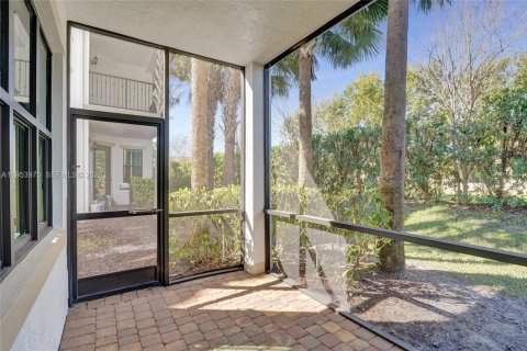 Adosado en venta en Pembroke Pines, Florida, 3 dormitorios, 208.66 m2 № 2009531 - foto 21