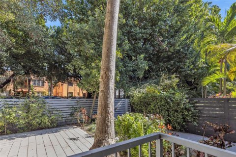 Copropriété à vendre à Miami Beach, Floride: 2 chambres, 62.34 m2 № 1995407 - photo 9