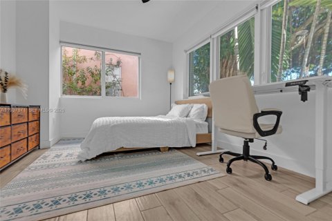 Copropriété à vendre à Miami Beach, Floride: 2 chambres, 62.34 m2 № 1995407 - photo 18