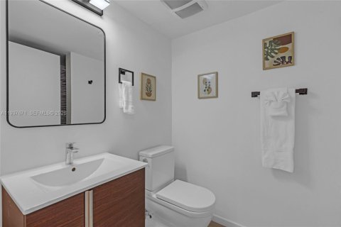 Copropriété à vendre à Miami Beach, Floride: 2 chambres, 62.34 m2 № 1995407 - photo 28