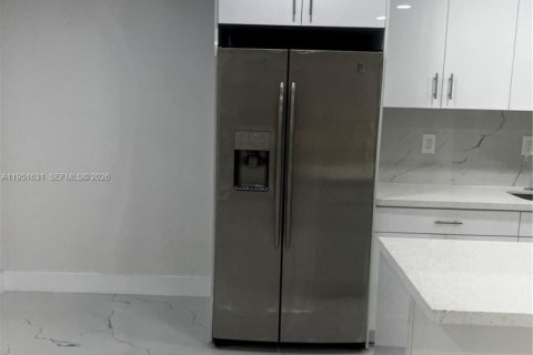 Condominio en venta en Miami, Florida, 1 dormitorio, 81.29 m2 № 2006297 - foto 29