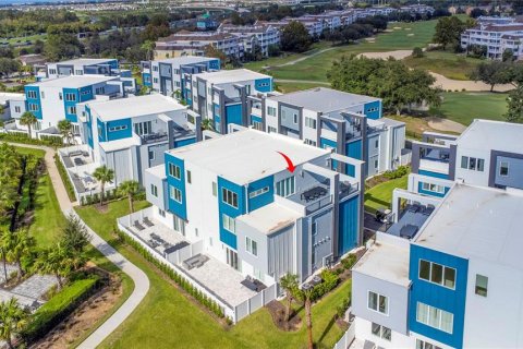 Copropriété à vendre à Kissimmee, Floride: 4 chambres, 244.33 m2 № 2345441 - photo 2