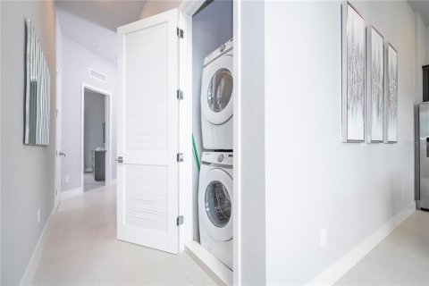 Copropriété à vendre à Kissimmee, Floride: 4 chambres, 244.33 m2 № 2345441 - photo 11