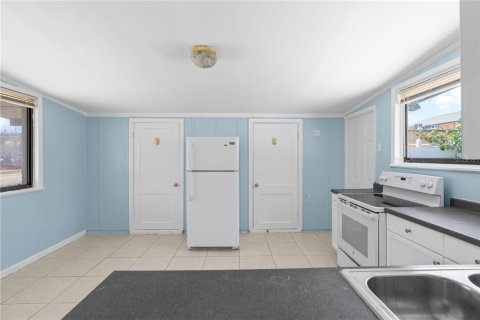 Снять в аренду виллу или дом в Тампа, Флорида 3 спальни, 116.96м2, № 2093632 - фото 10