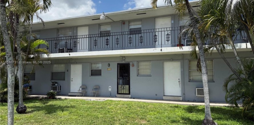Appartement à Fort Lauderdale, Floride 1 chambre, 1277.87 m2 № 1875714