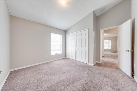 House in Kissimmee, Florida 3 bedrooms, 168.71 sq.m. № 2277942 - photo 16