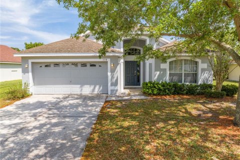 House in Kissimmee, Florida 3 bedrooms, 168.71 sq.m. № 2277942 - photo 3