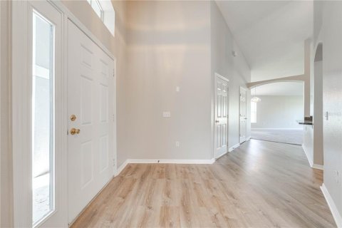 House in Kissimmee, Florida 3 bedrooms, 168.71 sq.m. № 2277942 - photo 5