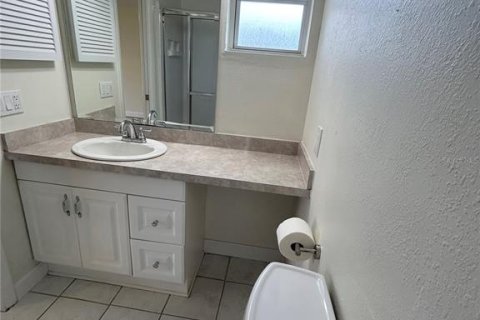 Villa ou maison à vendre à Port Charlotte, Floride: 2 chambres, 119.29 m2 № 2200253 - photo 22