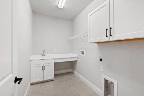 Adosado en venta en Tampa, Florida, 4 dormitorios, 217.11 m2 № 1649459 - foto 21