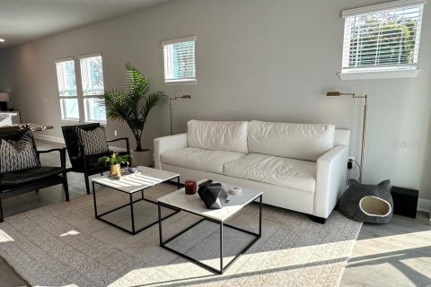 Adosado en venta en Tampa, Florida, 4 dormitorios, 217.11 m2 № 1649459 - foto 17