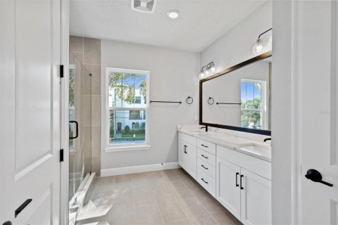 Adosado en venta en Tampa, Florida, 4 dormitorios, 217.11 m2 № 1649459 - foto 28