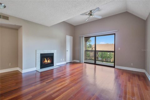 Condominio en alquiler en Altamonte Springs, Florida, 1 dormitorio, 59.83 m2 № 1844821 - foto 2