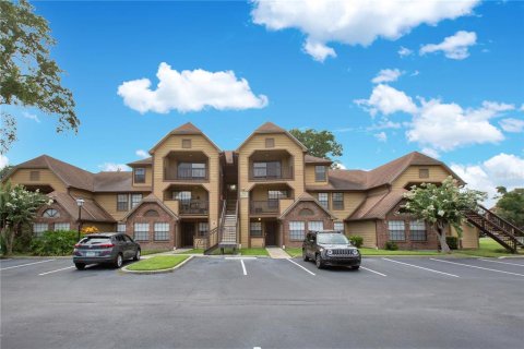 Condominio en alquiler en Altamonte Springs, Florida, 1 dormitorio, 59.83 m2 № 1844821 - foto 1