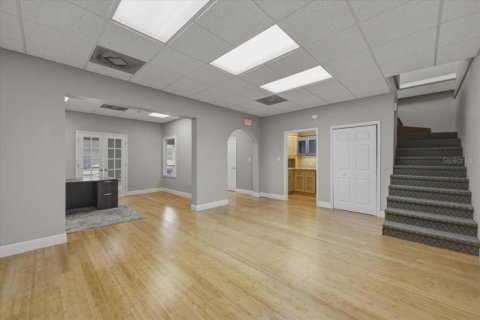 Commercial property in Sarasota, Florida № 2151144 - photo 16