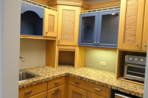 Commercial property in Sarasota, Florida № 2151144 - photo 15