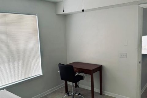 Copropriété à louer à Gainesville, Floride: 4 chambres, 121.89 m2 № 2405618 - photo 11