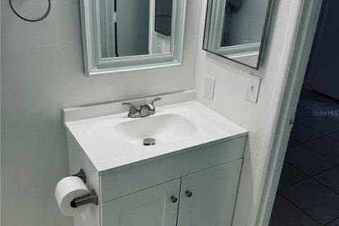 Copropriété à louer à Gainesville, Floride: 4 chambres, 121.89 m2 № 2405618 - photo 10