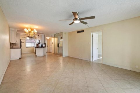 Copropriété à vendre à Delray Beach, Floride: 2 chambres, 111.48 m2 № 2078237 - photo 13