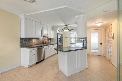 Copropriété à vendre à Delray Beach, Floride: 2 chambres, 111.48 m2 № 2078237 - photo 11
