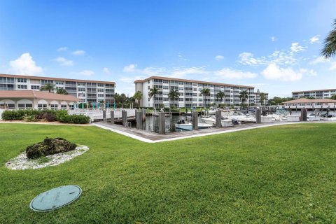 Copropriété à vendre à Delray Beach, Floride: 2 chambres, 111.48 m2 № 2078237 - photo 9
