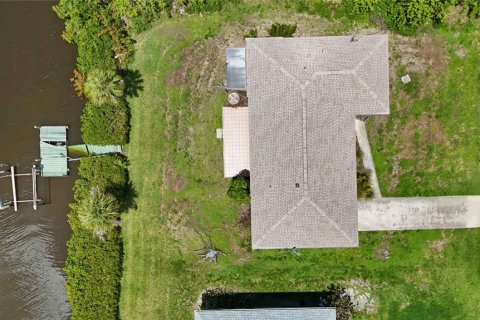 Купить виллу или дом в Порт-Шарлотт, Флорида 4 комнаты, 123.19м2, № 1782811 - фото 4