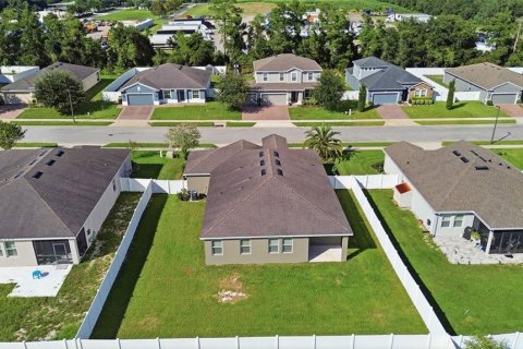 Villa ou maison à vendre à Orange City, Floride: 3 chambres, 187.85 m2 № 2415108 - photo 13