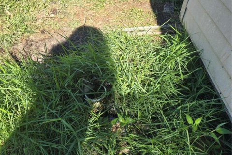 Casa en venta en Miami Gardens, Florida, 5 dormitorios, 155.52 m2 № 2003282 - foto 14