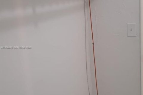 Снять в аренду кондоминиум в Майами, Флорида 1 спальня, 81.29м2, № 2012037 - фото 16