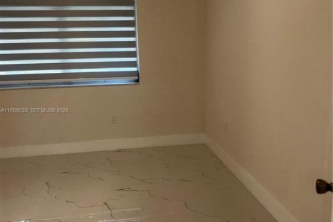 Снять в аренду кондоминиум в Майами, Флорида 1 спальня, 81.29м2, № 2012037 - фото 24