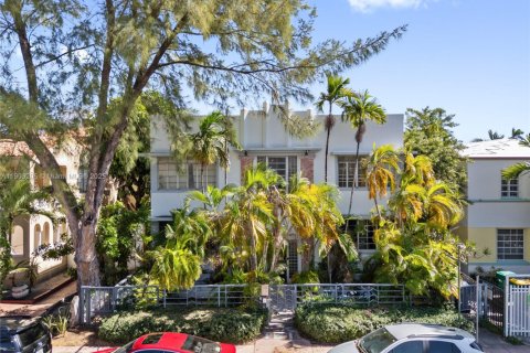 Condo in Miami Beach, Florida  № 1954982 - photo 27