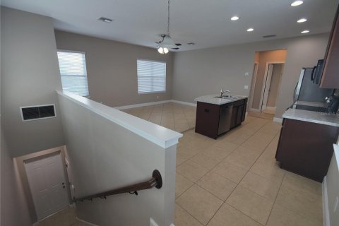 Снять в аренду квартиру в Орландо, Флорида 3 комнаты, 69.4м2, № 1918957 - фото 14