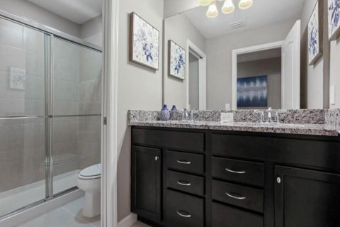 House in Kissimmee, Florida 9 bedrooms, 407.93 sq.m. № 1723152 - photo 28