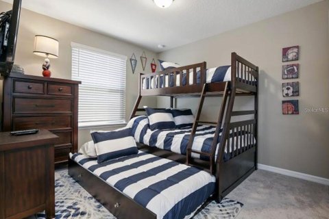 House in Kissimmee, Florida 9 bedrooms, 407.93 sq.m. № 1723152 - photo 17