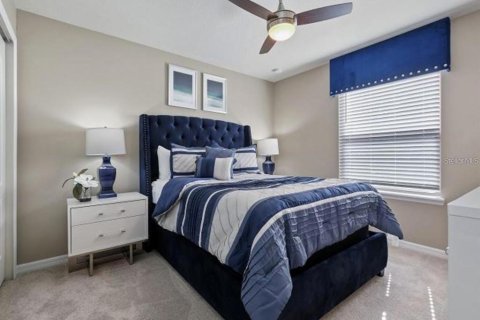 House in Kissimmee, Florida 9 bedrooms, 407.93 sq.m. № 1723152 - photo 19