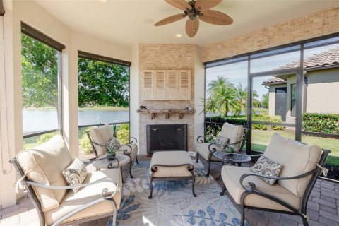Casa en venta en Lakewood Ranch, Florida, 2 dormitorios, 179.3 m2 № 1618545 - foto 14