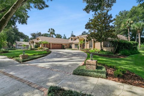 Casa en venta en Lake Mary, Florida, 4 dormitorios, 296.17 m2 № 2377594 - foto 3