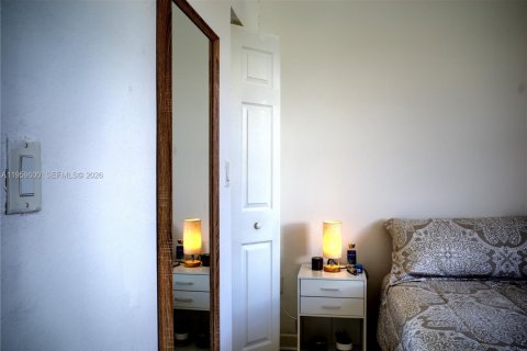 Townhouse in Hialeah, Florida 3 bedrooms, 146.23 sq.m. № 2080655 - photo 24